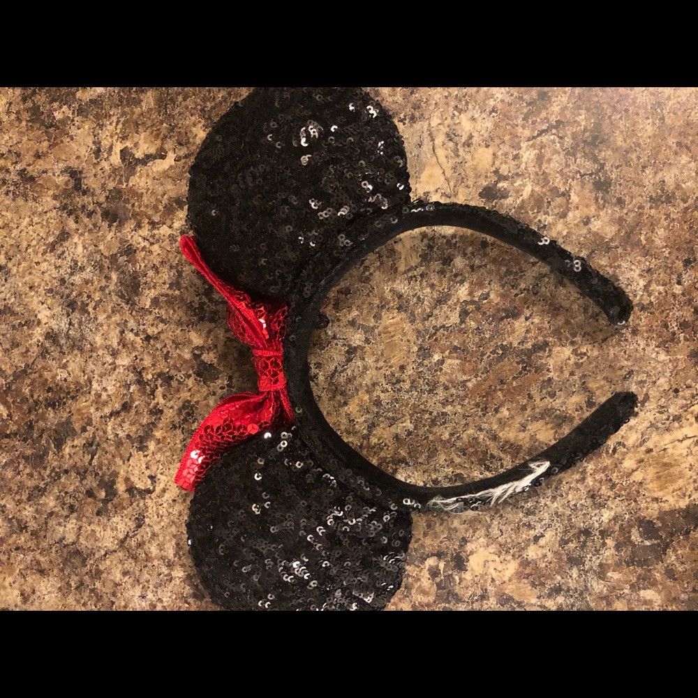 Minnie Mouse ears - Picture 2 of 3